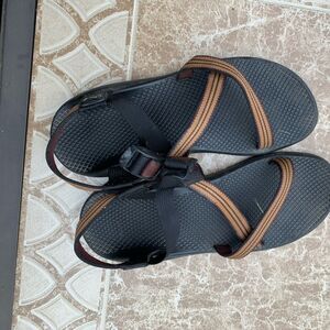 Chaco Originals sz 11 Read Description for condition